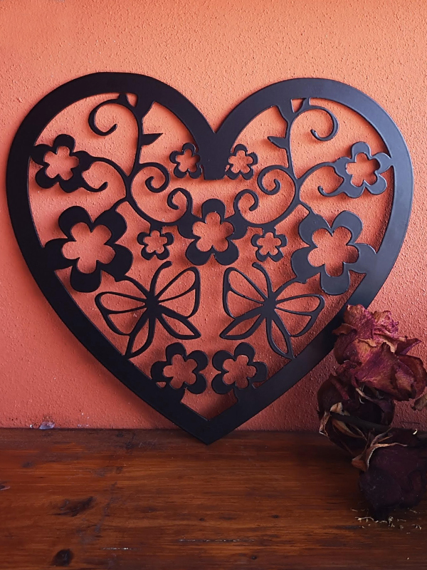 Cuore Nero decorazione per muro